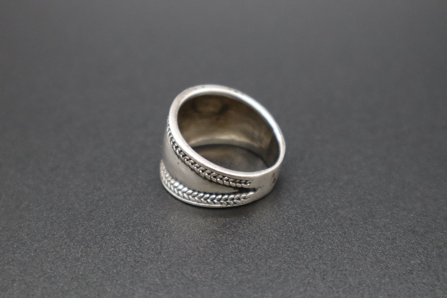VTG Sterling Silver 925 Wide Cigar Band Ring Rope Braided Border Detail