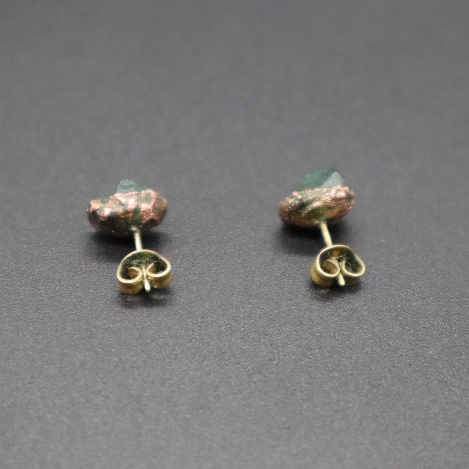 Raw Emerald Electroformed Stud Earrings Uncut Green Gemstone Copper Posts 1.66g
