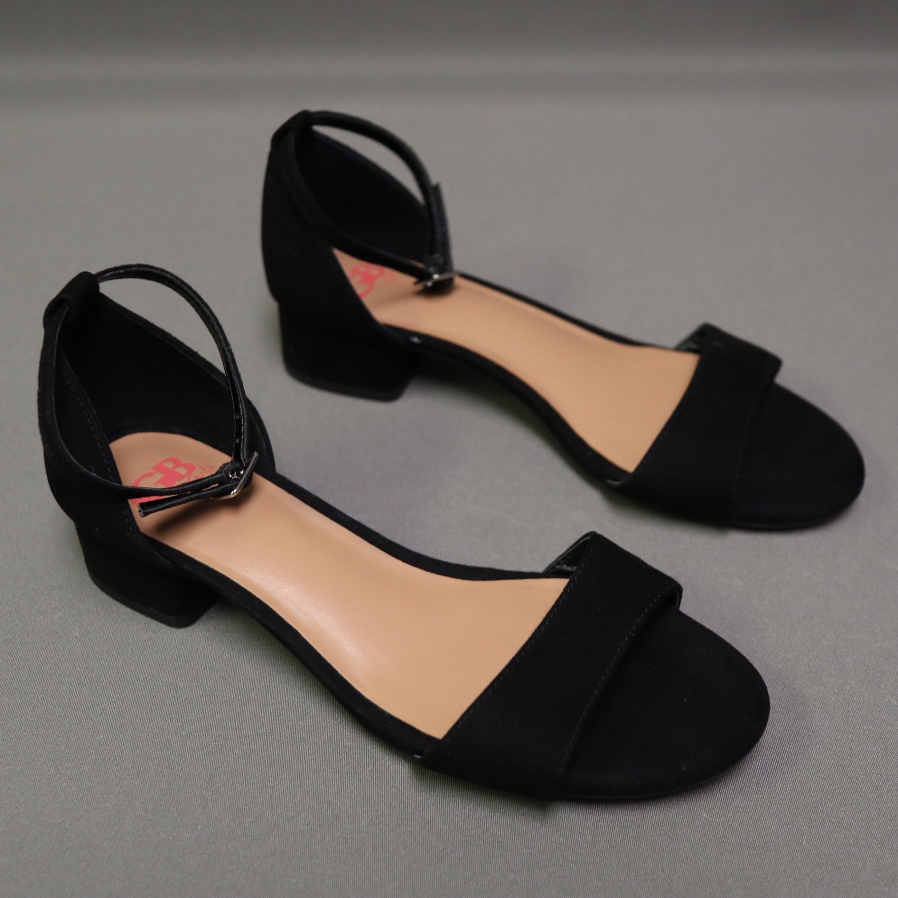 GB Girls Black Faux Suede Ankle Strap Block Heel Sandals Size 3 M