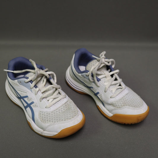 ASICS Upcourt 5 GS Kids Volleyball Shoes Size 2 White Blue Gum Sole