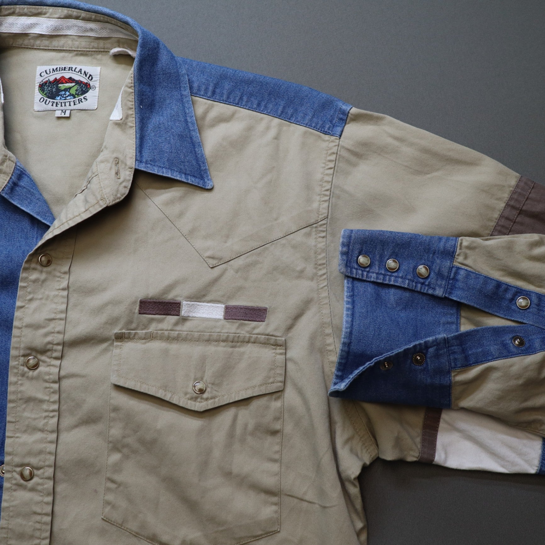 Cumberland Outfitters Mens M Western Shirt Colorblock Denim Tan Pearl Snap