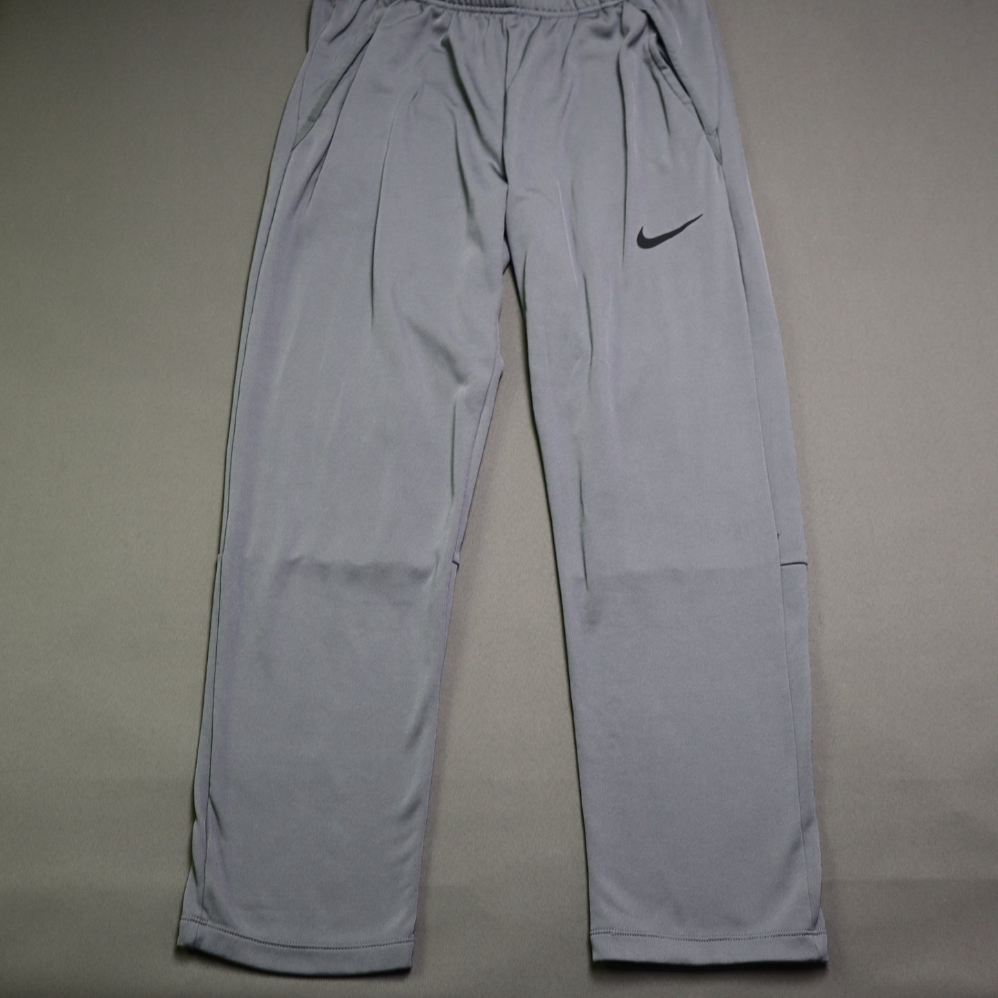 Nike Dri-FIT Men's Sweatpants Grey Size L Athletic Training Gym Pants Warm Up Trousers