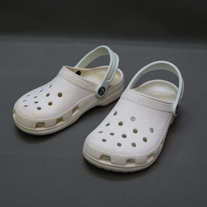 Crocs Crocs Classic Clogs White Youth Size J2 / US 2 Unisex Slip On Shoes Sandals