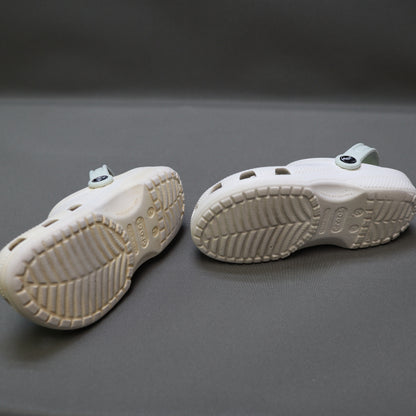 Crocs Crocs Classic Clogs White Youth Size J2 / US 2 Unisex Slip On Shoes Sandals