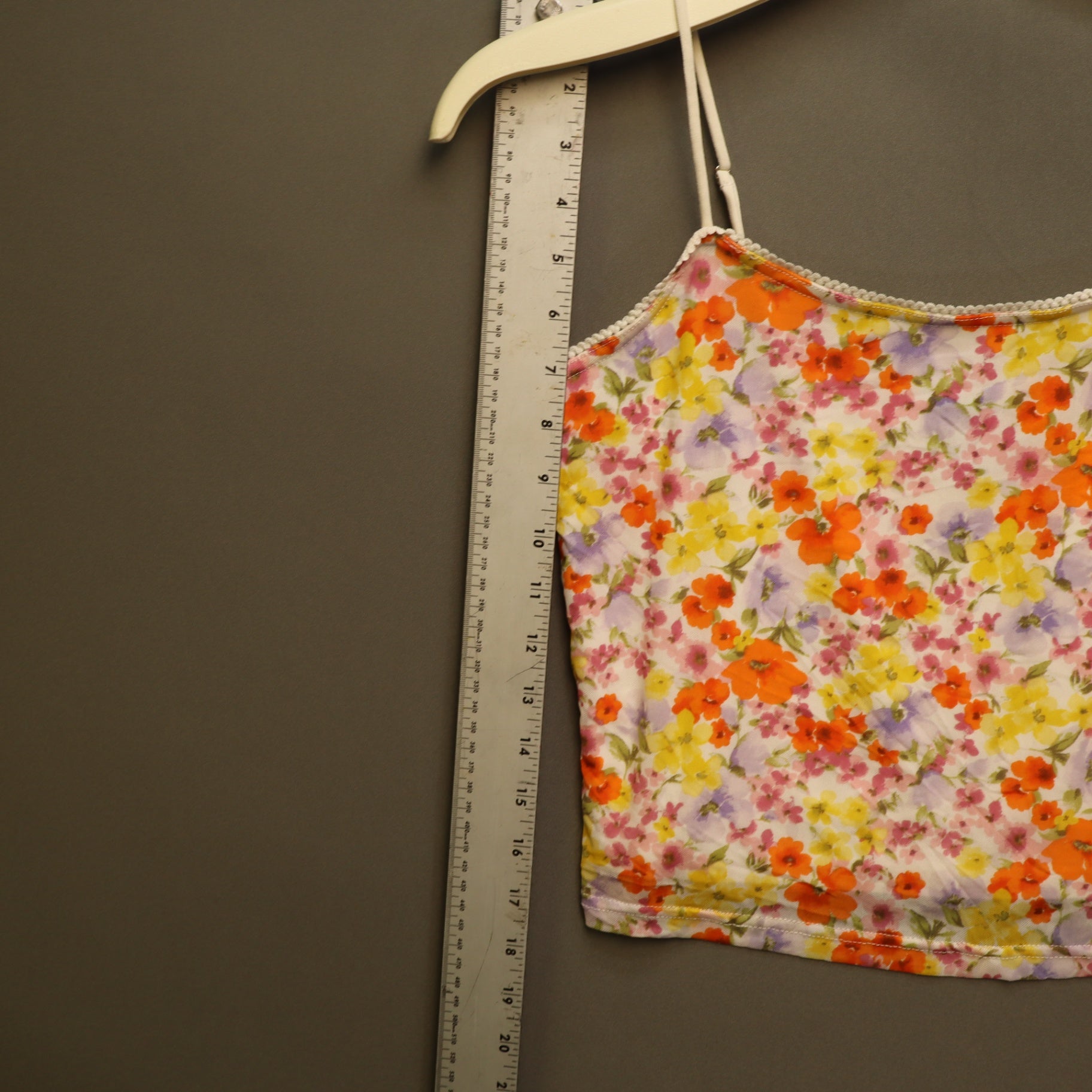 Forever 21 Floral Cami Crop Top Large Orange Yellow Floral Lace Trim Cami