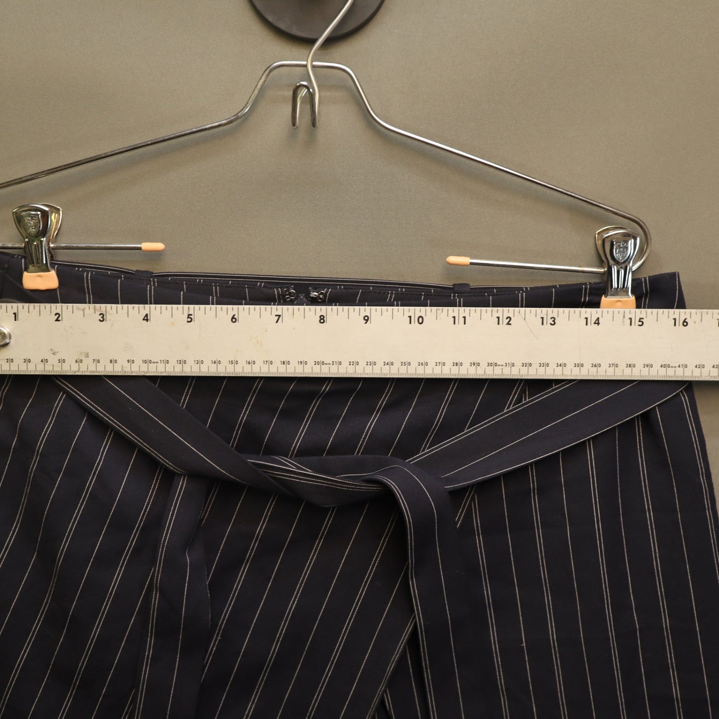 Banana Republic Pinstripe Tie Waist Skirt Size 6 Navy Blue Wrap Front Mini