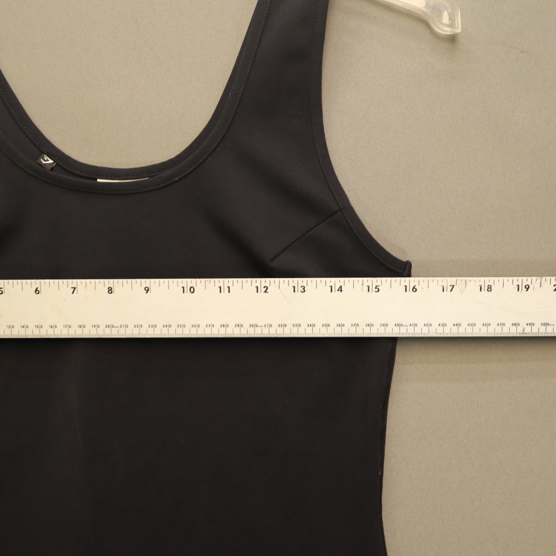 Gymshark Scoop Neck Athletic Tank Top Medium Black Workout Gym Top