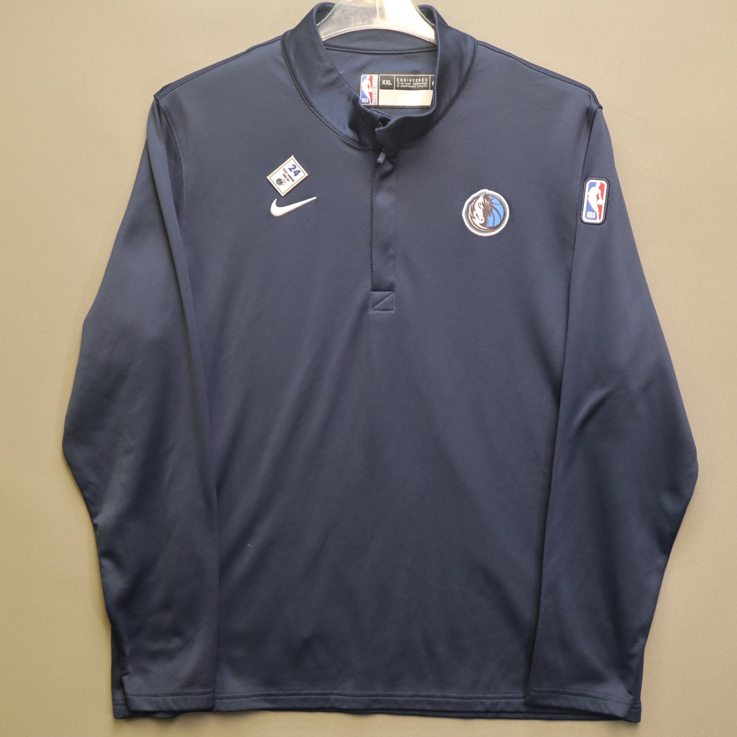 Nike Dri-Fit Dallas Mavericks Quarter Zip Pullover XXL Mark Aguirre #24 Patch NBA
