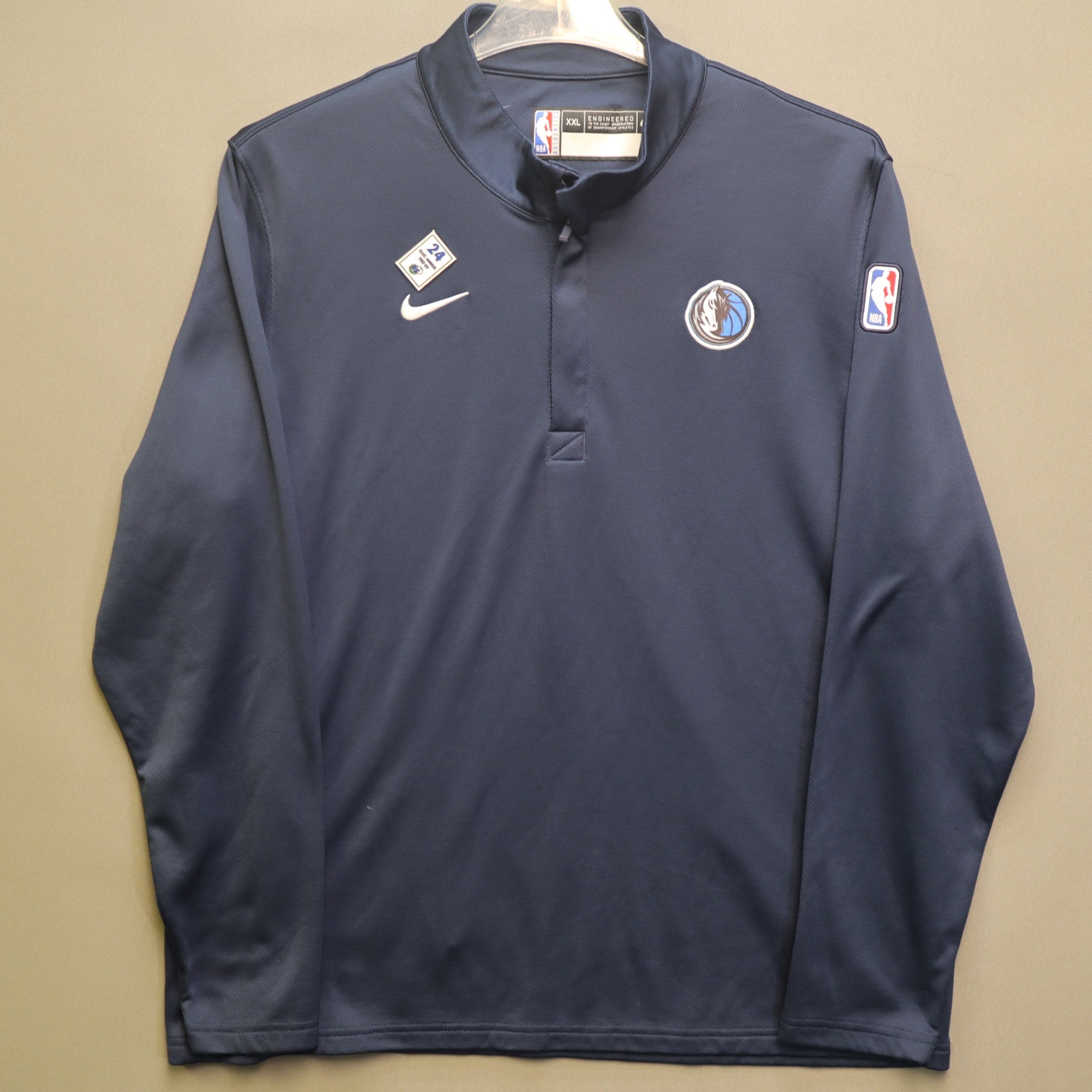 Nike Dri-Fit Dallas Mavericks Quarter Zip Pullover XXL Mark Aguirre #24 Patch NBA