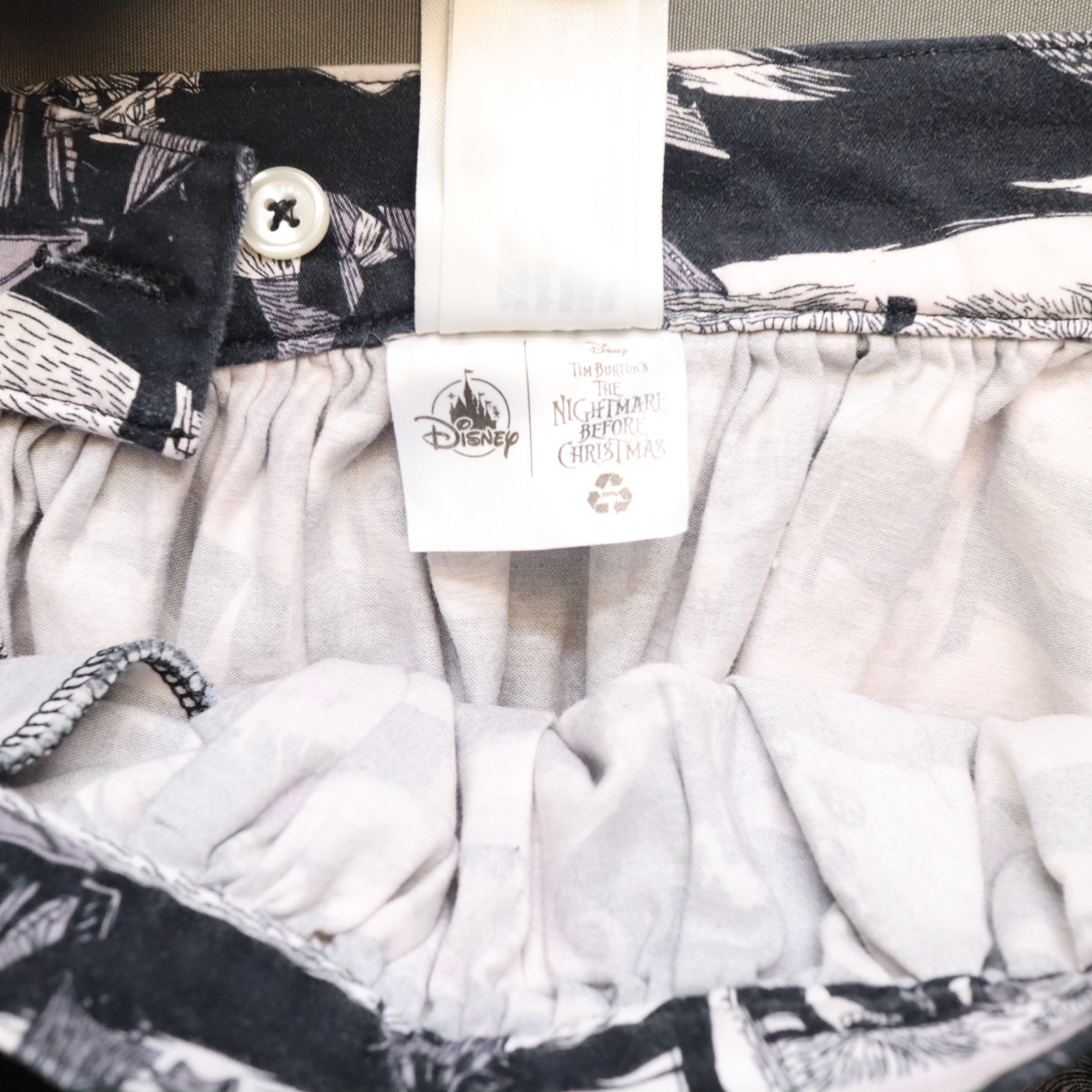 Disney Nightmare Before Christmas Skirt XL Black White Spiral Hill Pleated Mini