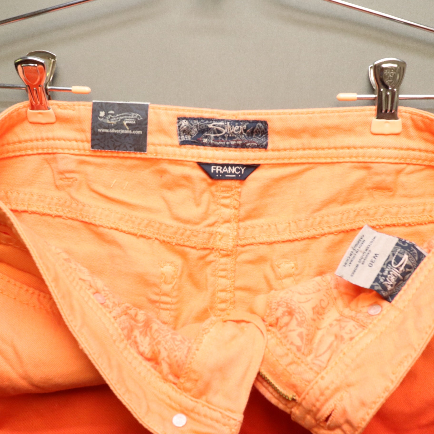 NWT Silver Jeans Co Francy Ombre Denim Mini Skirt W30 Orange Raw Hem Sunset