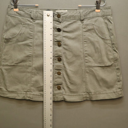 Jolt Olive Green Button Front Mini Skirt Size 13/31W Utility Cargo Pockets A-Line