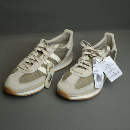 NWT Adidas Run 70s 2.0 Mens Size 10 Beige Suede Gum Sole Sneakers JS5034