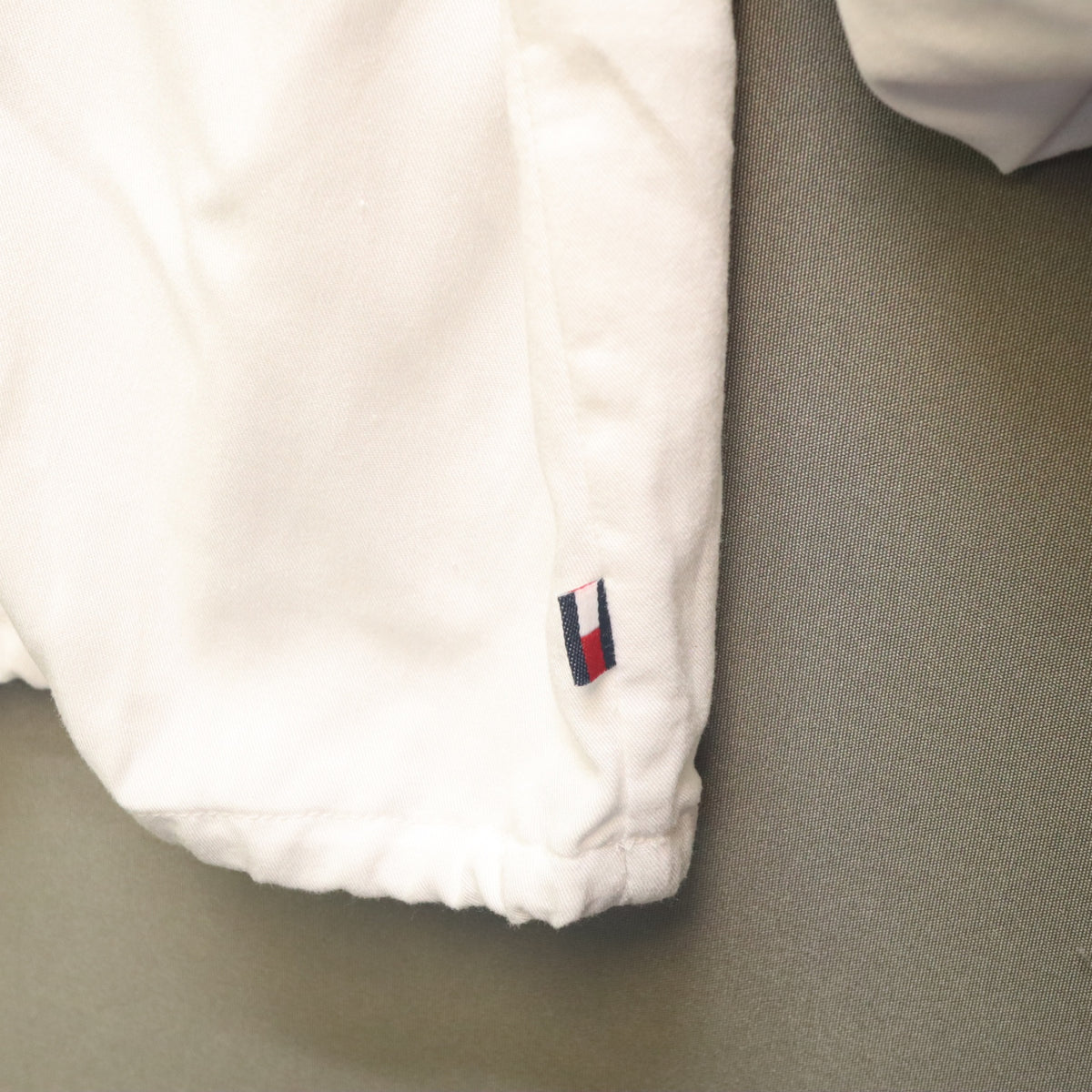 Tommy Hilfiger White Drawstring Hem Polo Shirt Womens Large Long Roll Tab Sleeve