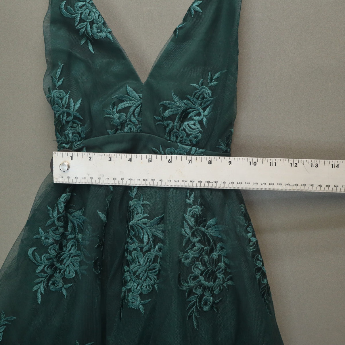 NWT Audrey Parks Francesca's Emerald Green Floral Embroidered Mini Dress Small