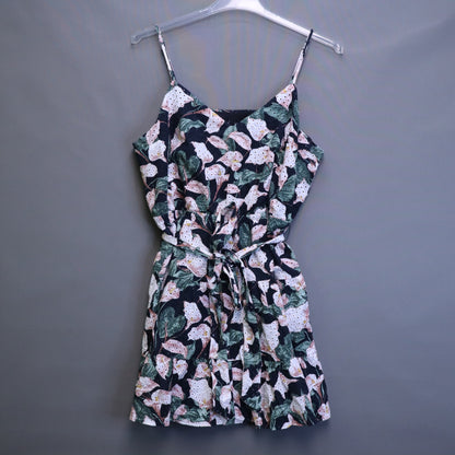 NWT Express Womens XL Black Floral Eyelet Romper Tie Waist Tiered Camisole $98
