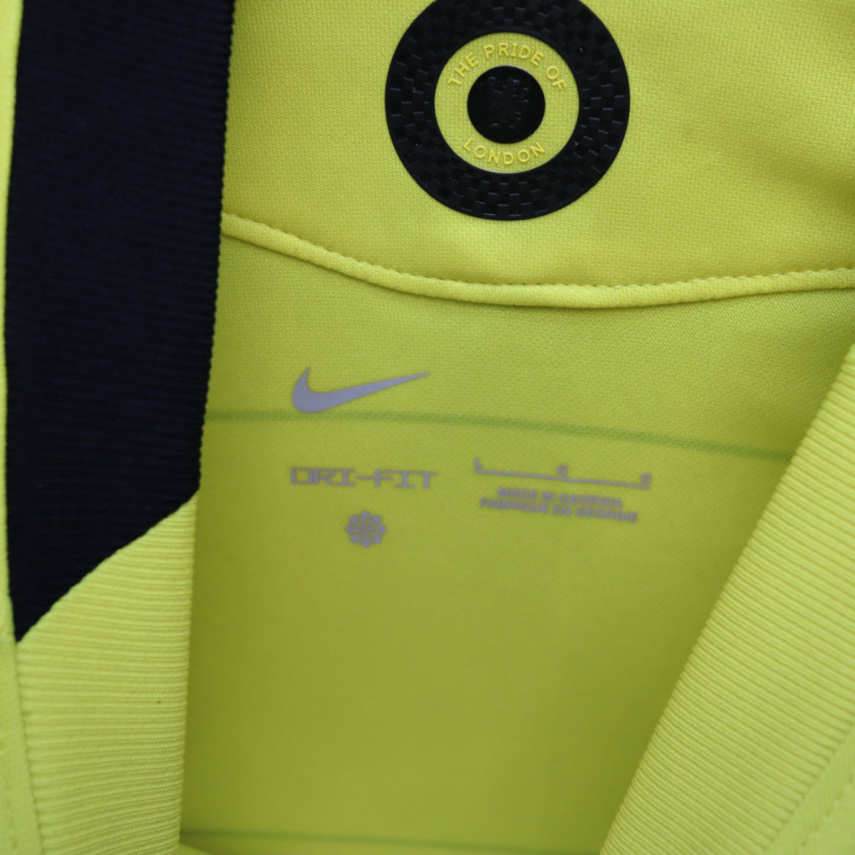 Nike Chelsea FC 2021-22 Away Soccer Jersey Youth Large Volt Yellow Pinstripe 3