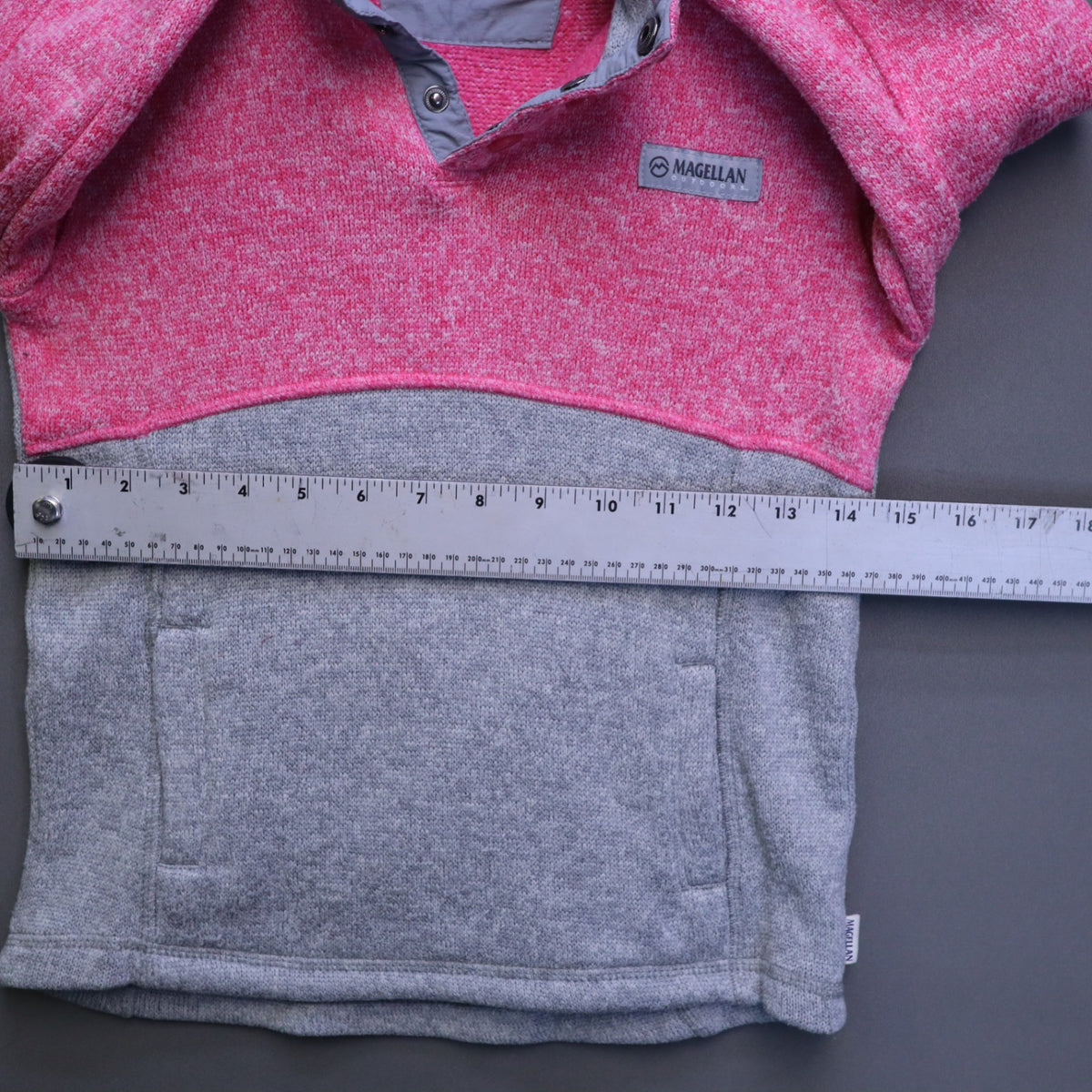 Magellan Outdoors Girls Medium Heather Pink Grey Sweater Knit Snap Fleece Pullover