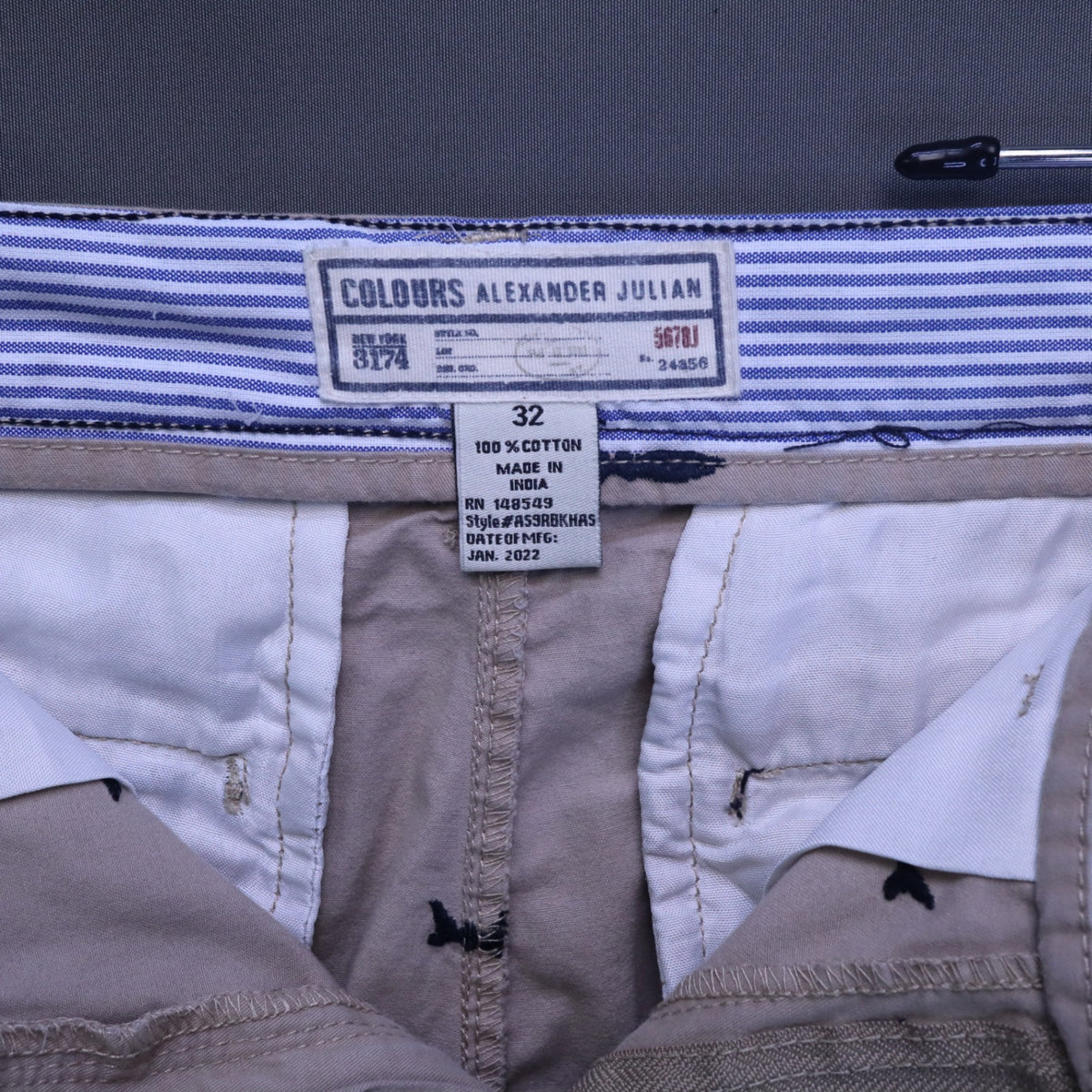 Colours Alexander Julian Mens 32 Chino Shorts Tan Embroidered Shark Print Flat