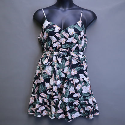 NWT Express Womens XL Black Floral Eyelet Romper Tie Waist Tiered Camisole $98