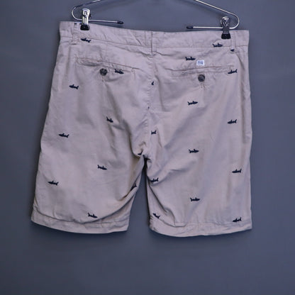 Colours Alexander Julian Mens 32 Chino Shorts Tan Embroidered Shark Print Flat