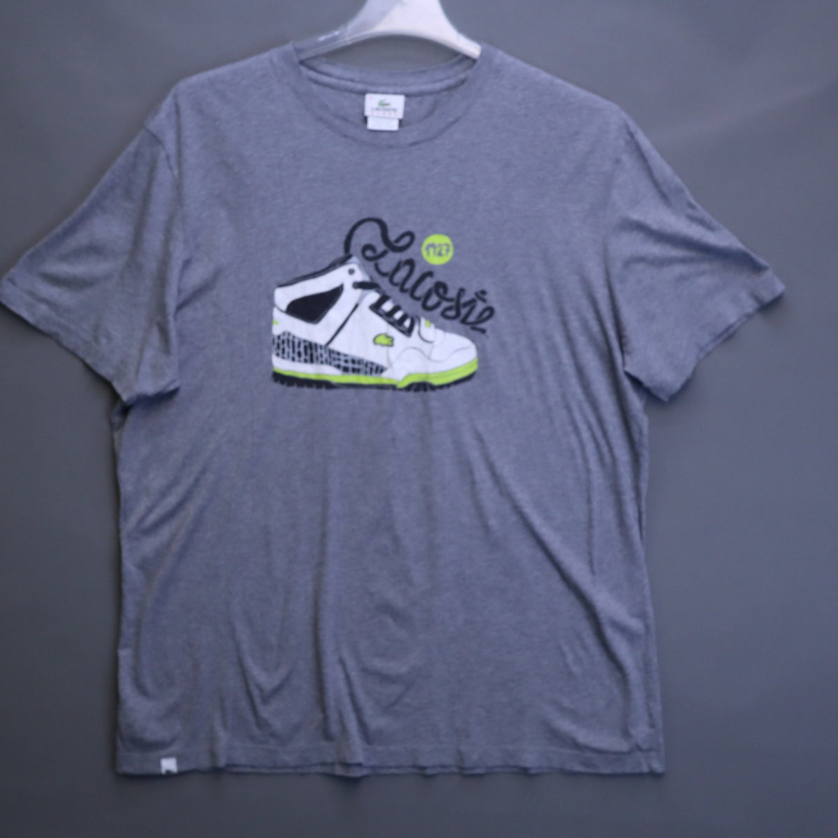 Lacoste Sport Mens Size 9 4XL Heather Grey Retro Sneaker Graphic T-Shirt 1927