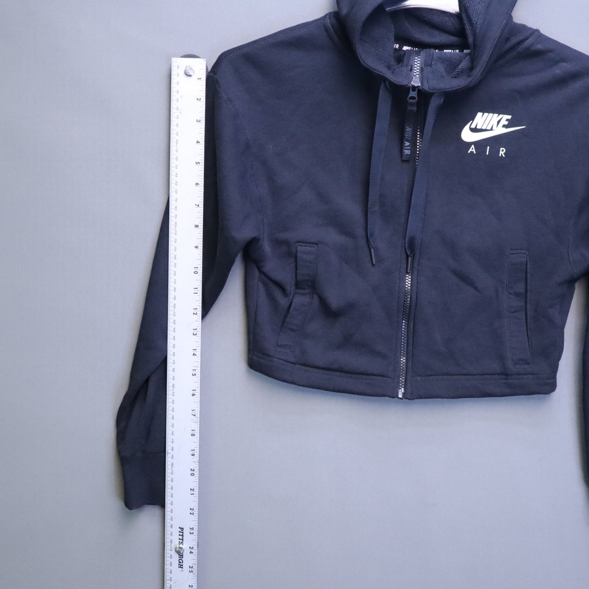 Nike Air Full Zip Cropped French Terry Hoodie Womens XS Black Spellout Sleeve
