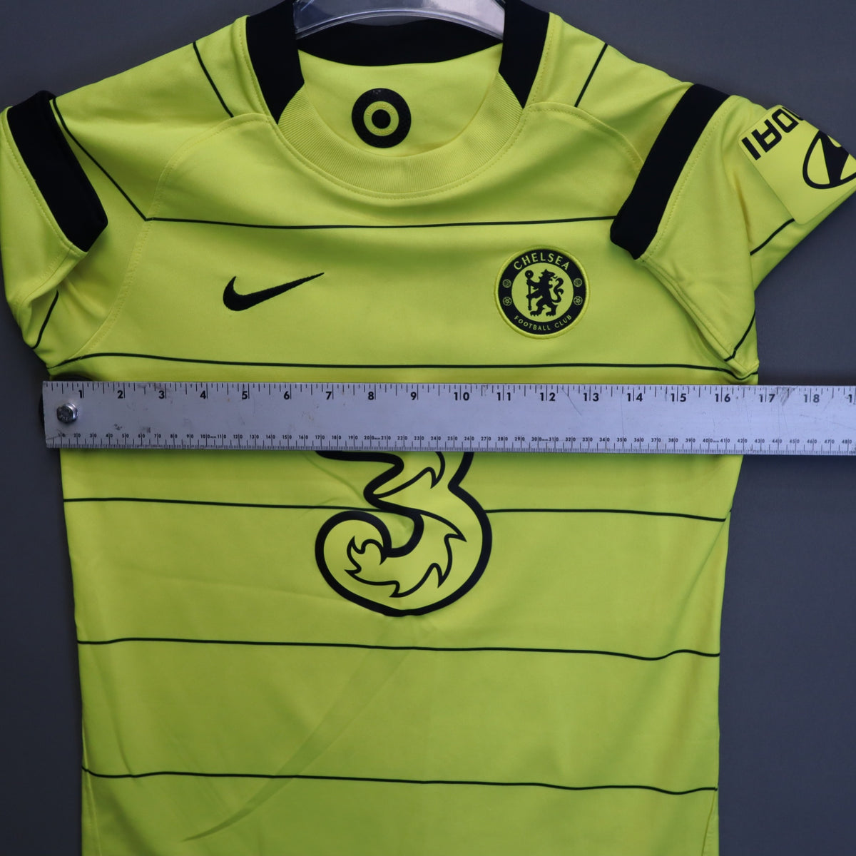Nike Chelsea FC 2021-22 Away Soccer Jersey Youth Large Volt Yellow Pinstripe 3