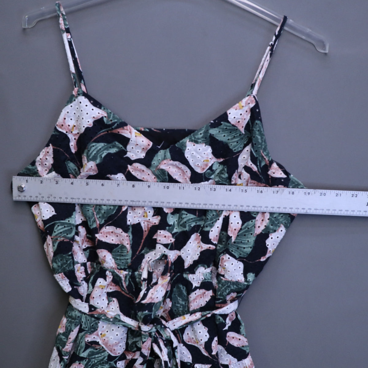 NWT Express Womens XL Black Floral Eyelet Romper Tie Waist Tiered Camisole $98