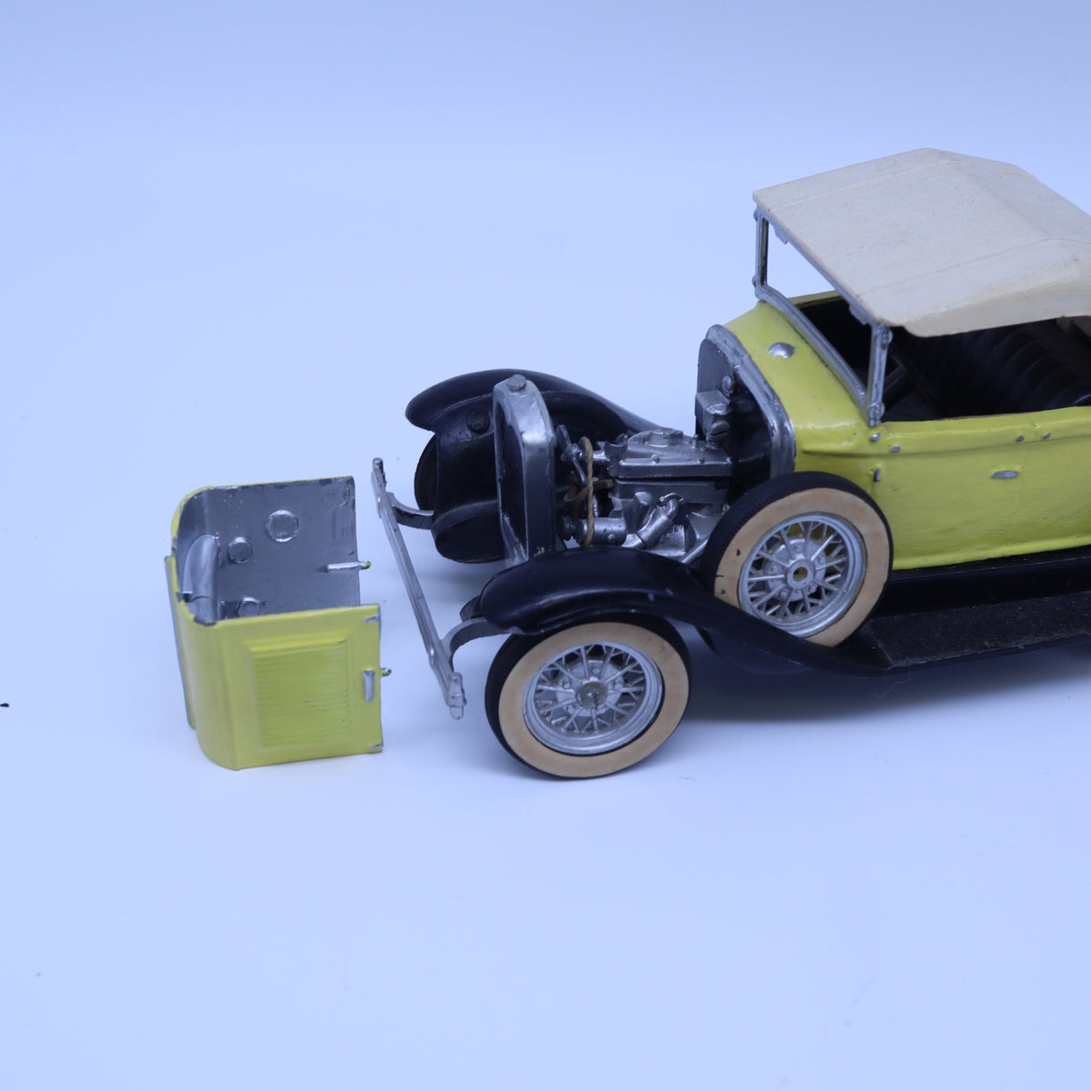 Vintage Hubley Metal Toy Car 1930 Packard Roadster Convertible Rumble Seat Yellow
