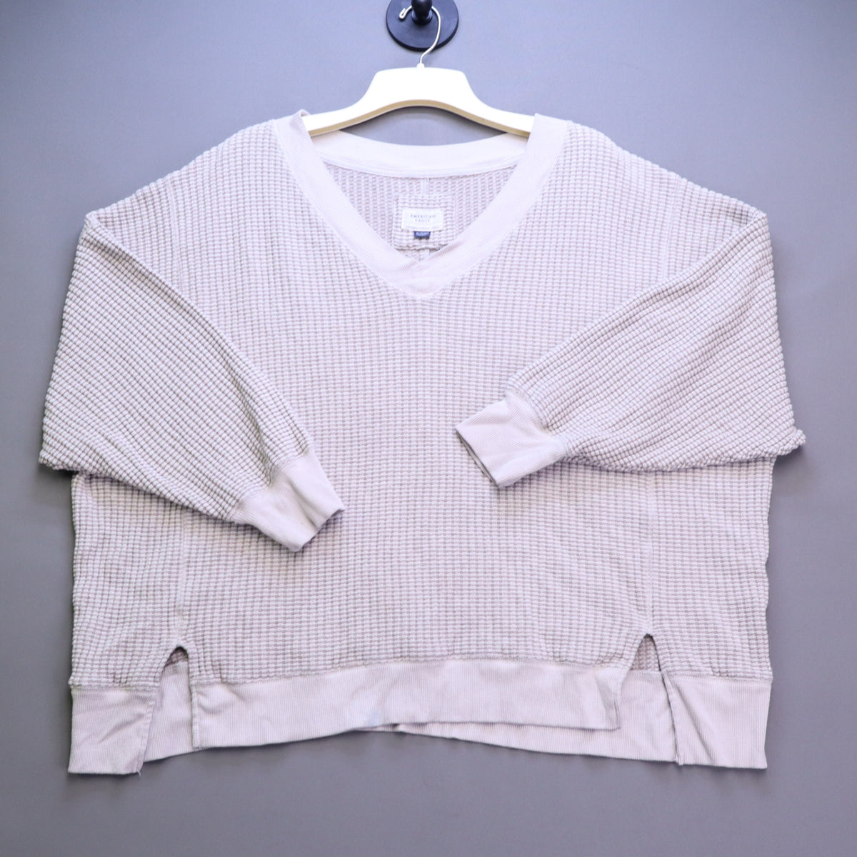 American Eagle Waffle Knit Thermal Sweater XL Beige V-Neck Slouchy Oversized