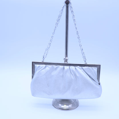 Vintage Walborg Silver Metallic Lame Evening Bag Kisslock Frame Clutch Chain