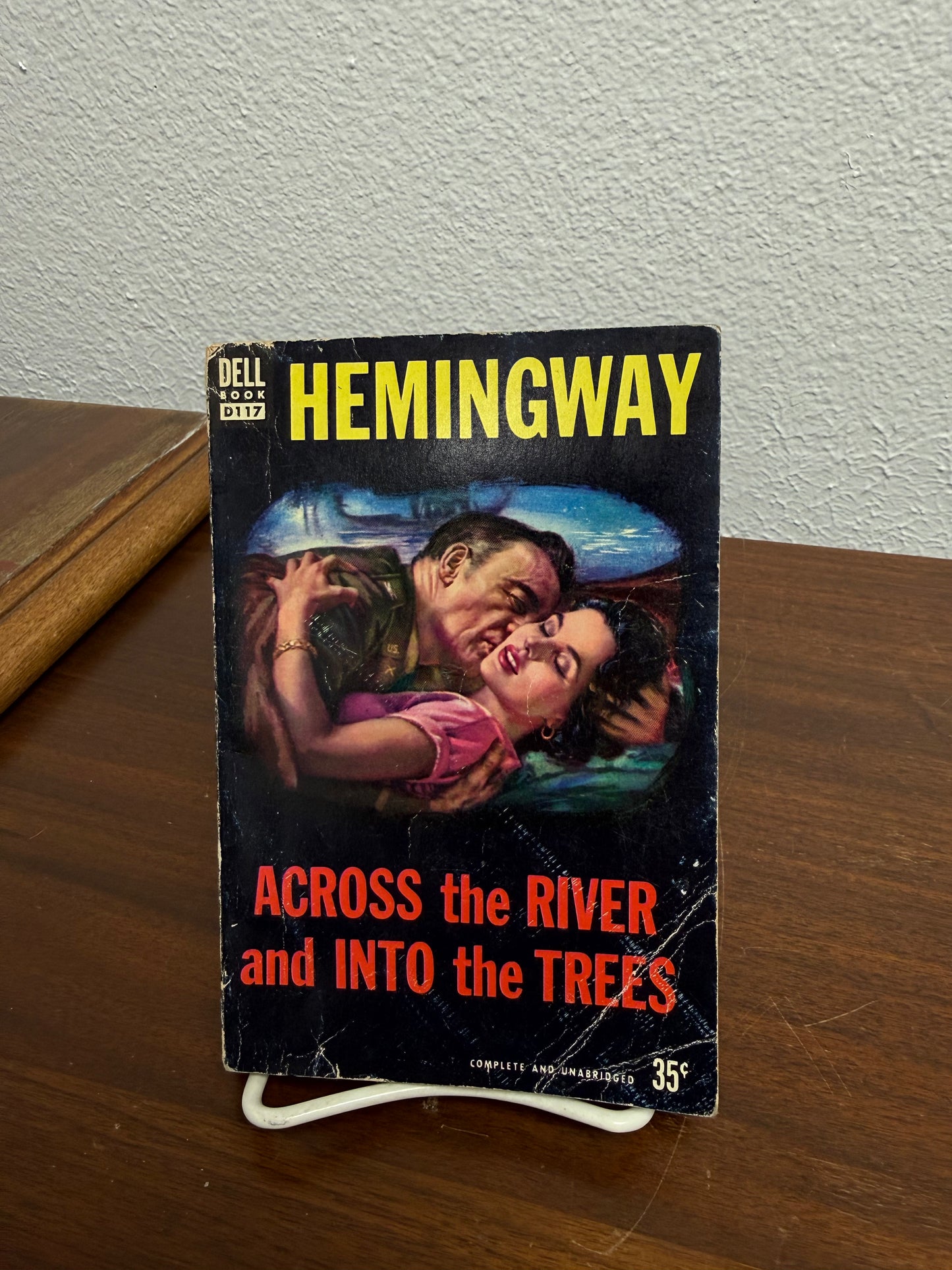 Ernest Hemingway "Across the River and Into the Trees" 1950