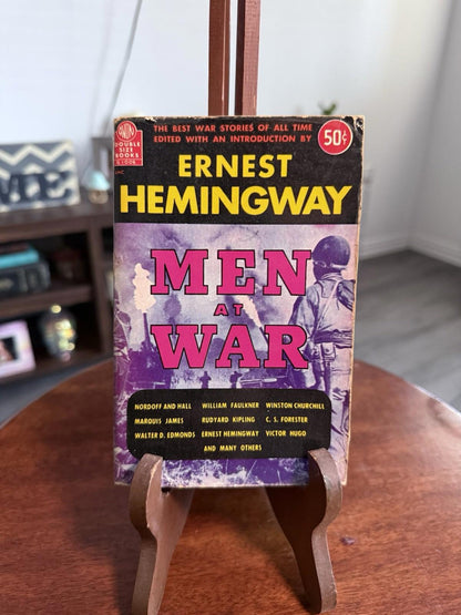 Ernest Hemingway Men At War Avon 1952 1st Edition Paperback